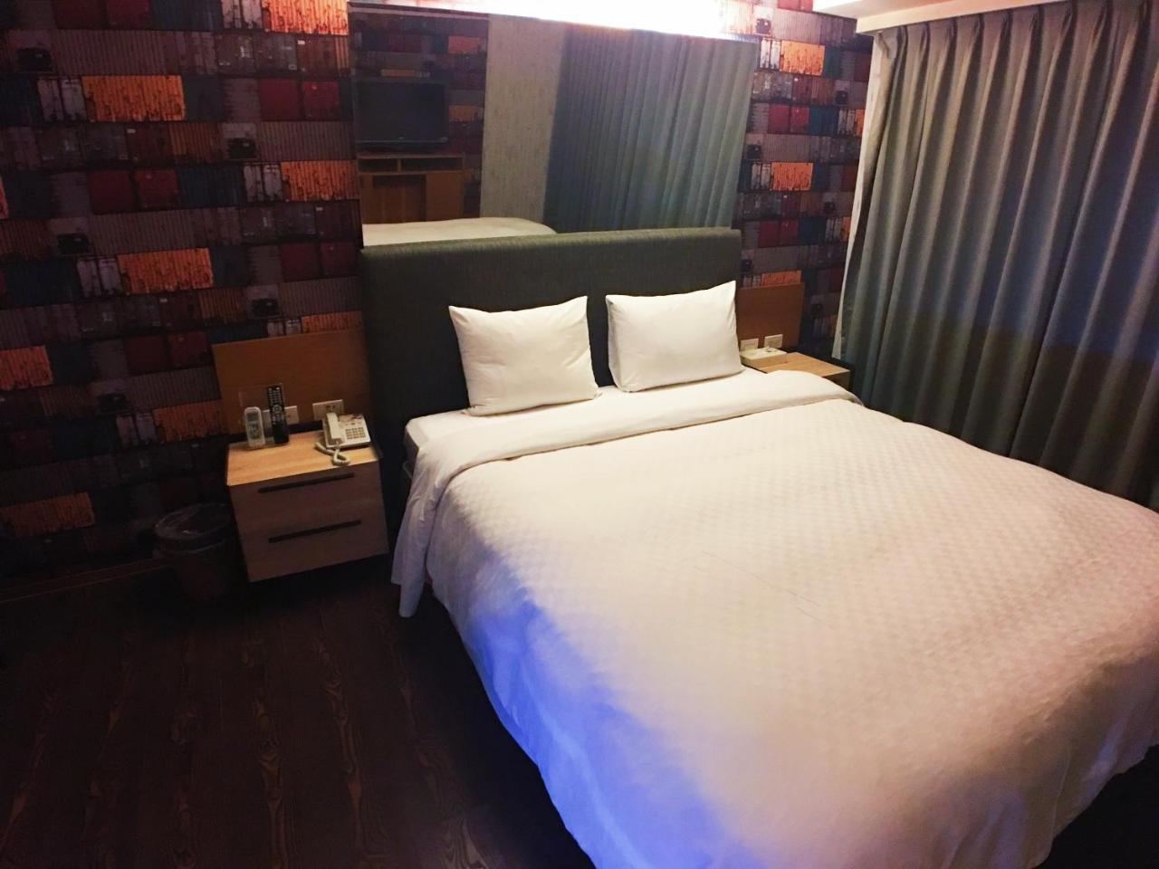 Love Hotel Tajpej Zewnętrze zdjęcie